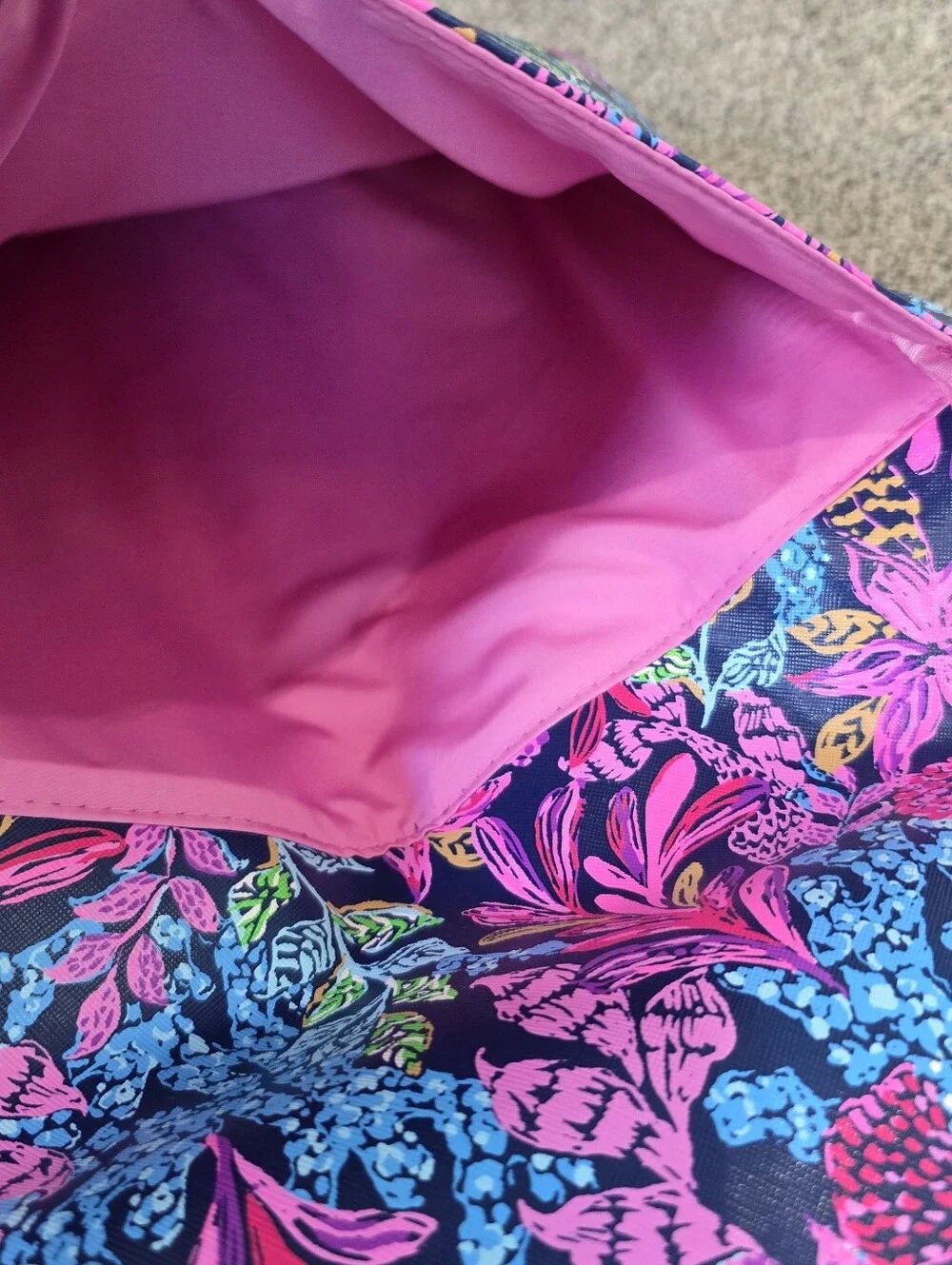 Lilly Pulitzer Calypso Coast Faux Leather 14
